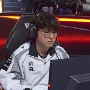 PerfecT：比去年确实充满了自信，一直在练习如何打得更果敢